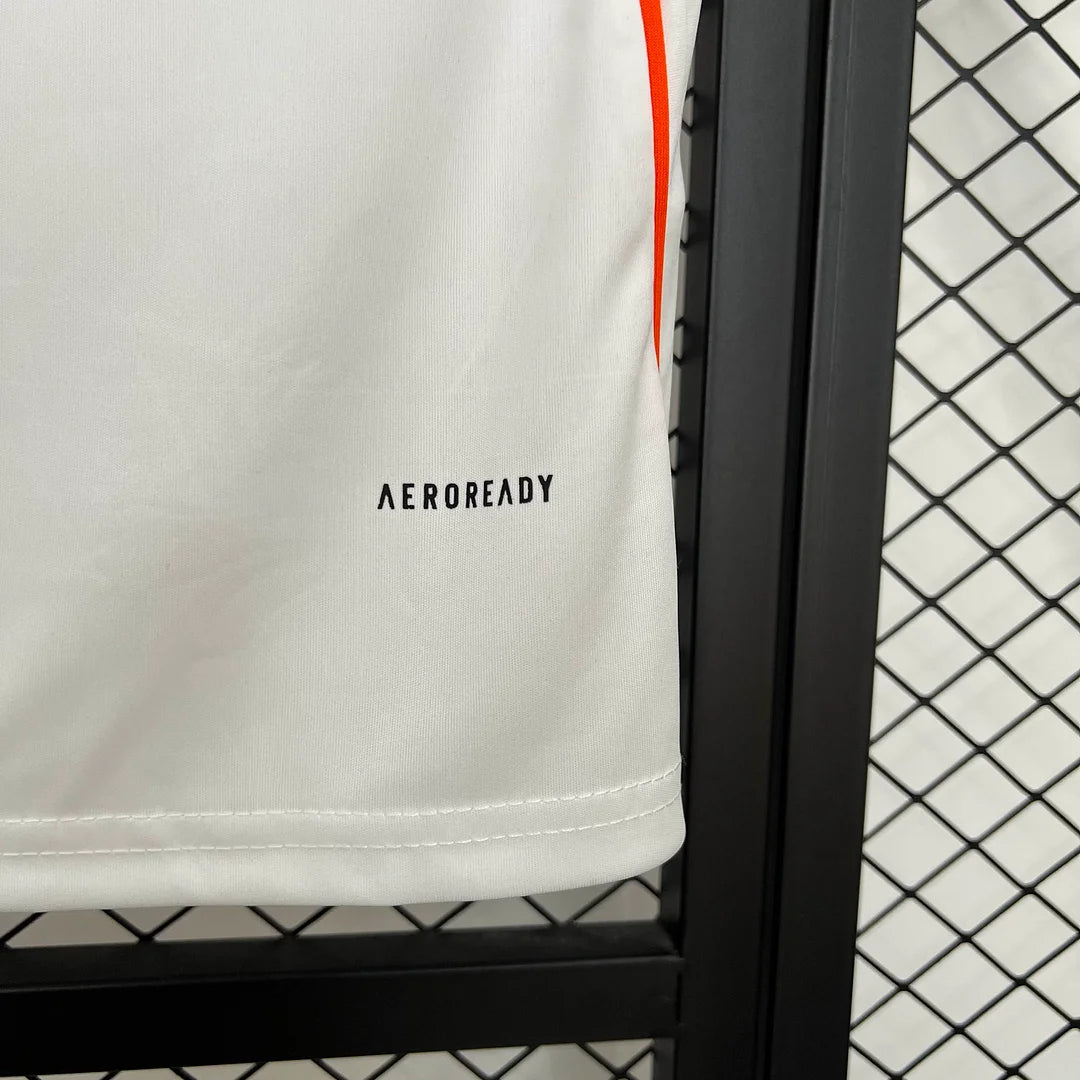 Eintracht Frankfurt 25/26 Home Kit