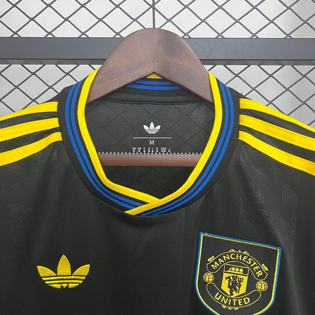 Manchester United 25/26 Away Kit